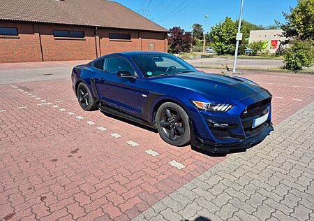 Ford Mustang S550 V6 Shelby Look