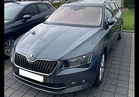 Skoda Superb Combi Style