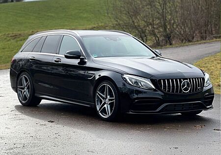 Mercedes-Benz C 63 AMG PANORAMA ILS HUD 1. HAND