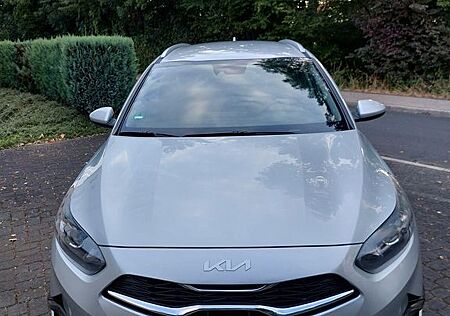 Kia Cee'd Sportswagon 1.5 T-GDI MHEV DCT Vision ...