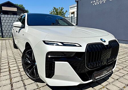 BMW 740d xD M-Sport SkyLounge*TV*SoftClos*B&W*21Zoll