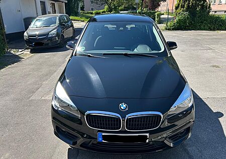 BMW 2er Active Tourer 216 Gran Tourer 216d Advantage Advantage