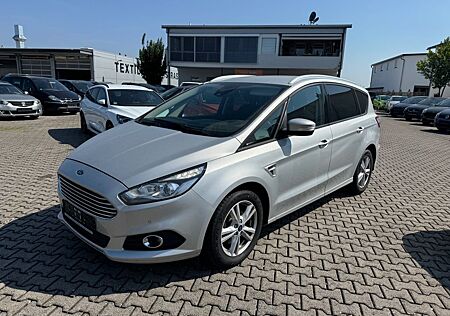 Ford S-Max Business 7-Sitzer-Navigation