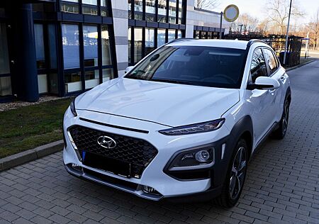 Hyundai Kona 1.6 CRDi Premium DCT 4WD Premium