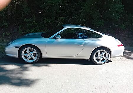 Porsche 996 Carrera Coupé