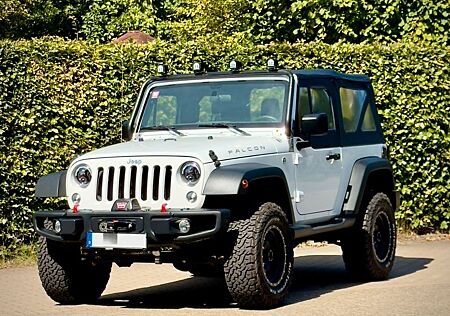Jeep Wrangler JK Falcon Edition 2-Türer Soft-Top