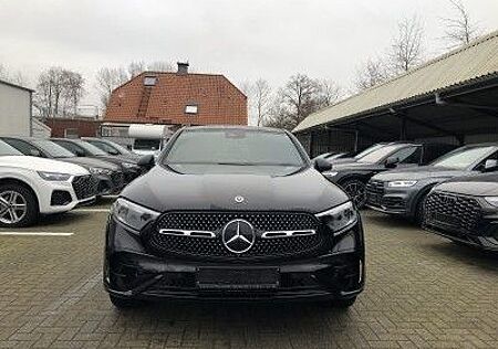 Mercedes-Benz GLC 300 de AMG Sport SHD Head Burm Memo 360 Digi