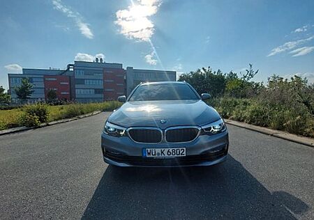BMW 520d Touring A -