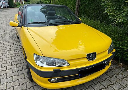 Peugeot 306 1.6 Cabrio Saint Tropez Pininfarina
