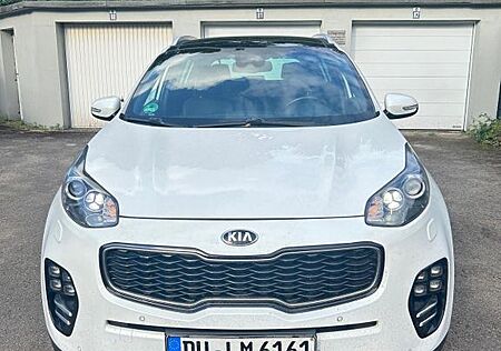 Kia Sportage 2.0 CRDi PANORAMA MEGA Ausstattung!