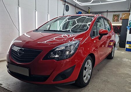 Opel Meriva B Edition