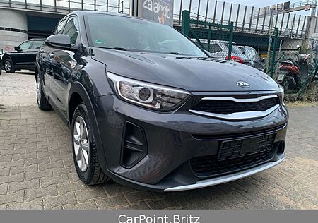 Kia Stonic Edition 7*PDC*SHZ*KLIMA*8 Fach bereift*