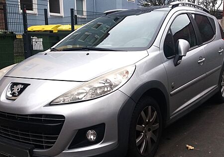 Peugeot 207 207SW1.6Hdi;NAVI;KLIMA;PANORAMA;TM;BK;PDC;Euro5