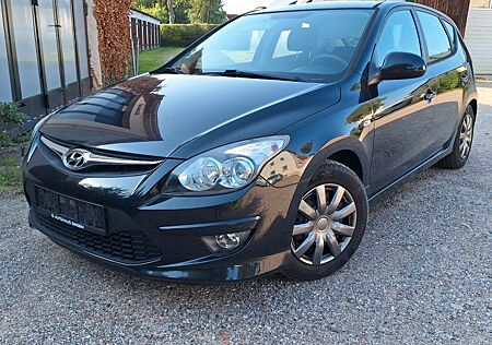 Hyundai i30 1.4 Classic Blue