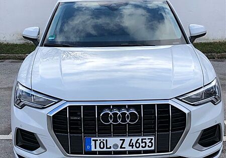 Audi Q3 40 TFSI quattro S tronic advanced