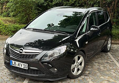 Opel Zafira Tourer 2.0 BiTurbo /Navi /Kamera /BiXenon