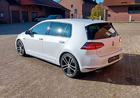 VW Golf Volkswagen 2.0 TDI DSG BMT GTD GTD