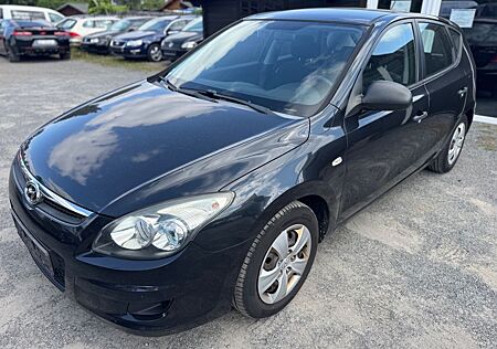Hyundai i30 Edition+/Klima/TOP Zustand/Rentnerhand