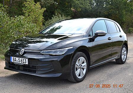 VW Golf Volkswagen VIII Lim. 1.5 eTSI 110 kW Life