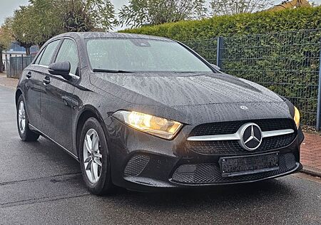 Mercedes-Benz A 180 d/LEDER/ALU/NAVI/1.5 CDI/840