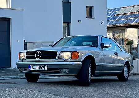 Mercedes-Benz 560 SEC / C126