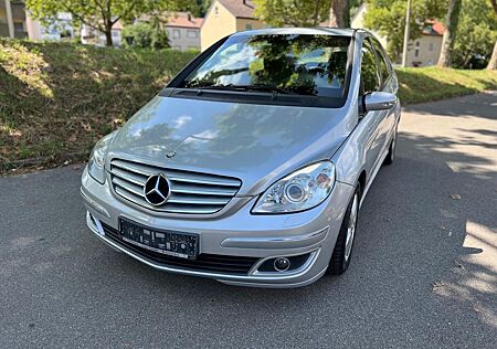 Mercedes-Benz B 200 CDI Automatik TÜV neu Xenon