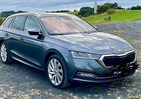 Skoda Octavia 2.0 TDI 110kW DSG FIRST EDITION