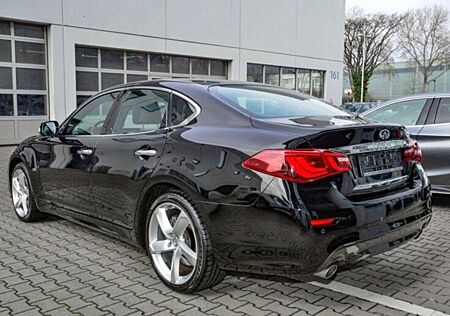 Infiniti Q70 2.2D Premium Tech Auto Premium Tech