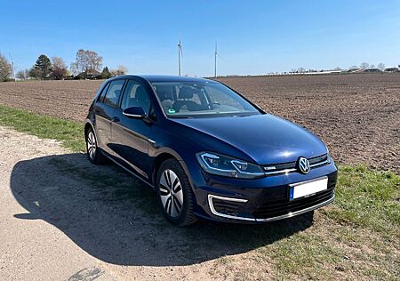 VW Golf Volkswagen e- VII ACC CCS Wärmepumpe