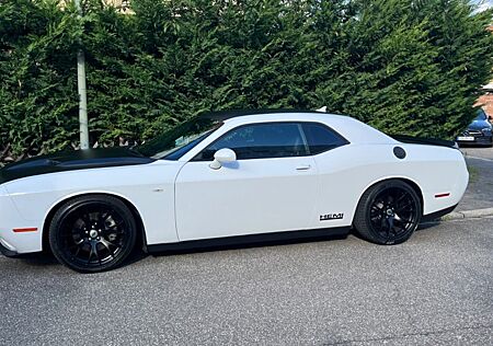 Dodge Challenger R/T 5,7 Hemi Schönwetter gepflegt TÜV