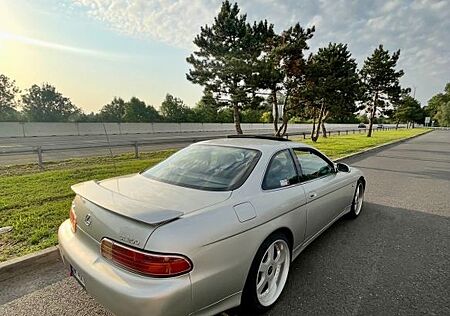 Lexus SC 400