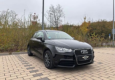 Audi A1 ATTRACTION/KLIMA/SITZHEIZUNG/TÜV NEU