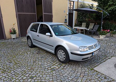 VW Golf Volkswagen 1.4 Basis Basis