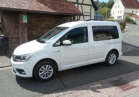 VW Caddy Volkswagen Comfortline Navi Xenon LED Sthz Alu AHK