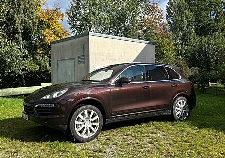 Porsche Cayenne S Diesel S SHZ Lederpaket AHK Standheiz