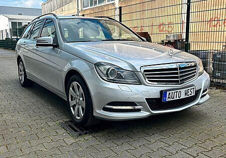 Mercedes-Benz C 200 T CGI BlueEfficiency*Bi-Xenon*Navigation*