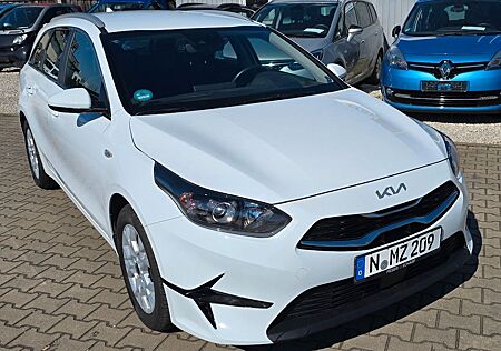 Kia Cee'd / Ceed 1.6 CRDi Mild Hybrid 100kW