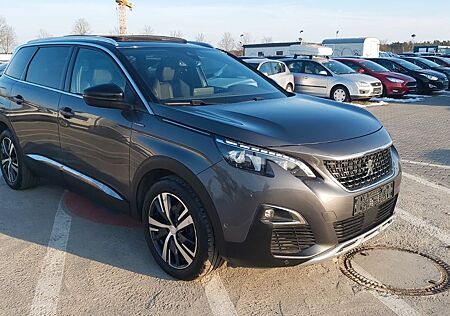 Peugeot 5008 1.5 D* GT LINE*PANORAMA*XENON*NAVI*7 SITZER