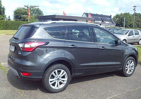 Ford Kuga Cool & Connect
