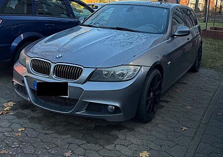 BMW 330d xDrive Touring -