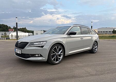 Skoda Superb Combi 2.0 TDI DSG Sportline