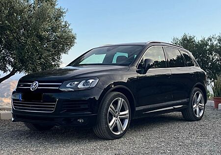 VW Touareg Volkswagen 4.2 V8 TDI R-Line+*AHK*Pano*360*ACC*LANE