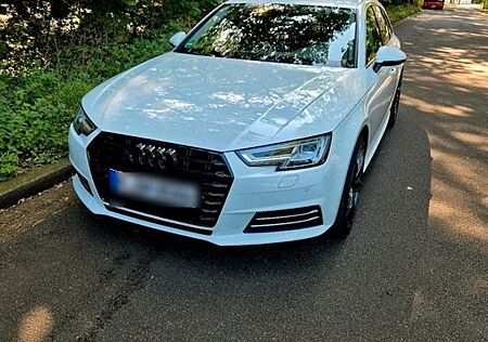 Audi A4 2.0 TFSI 140 ultra STANDHEIZUNG ,sport Avant