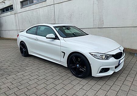 BMW 435i Coupé M Sportpaket- Heckant - Innen schwarz