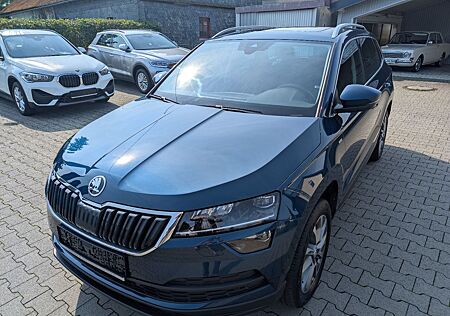 Skoda Karoq Clever 1.5 TSI *Pano*AHK*Standheizung