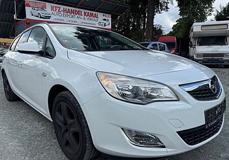 Opel Astra J Sports Tourer Design Edition