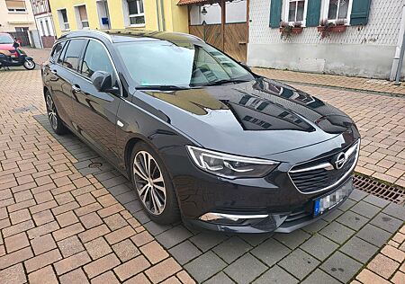 Opel Insignia 2.0 BiTurbo Diesel Busi Innov Aut Excl.