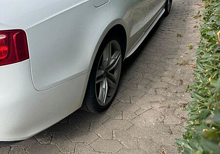 Audi S5 4.2 FSI quattro -