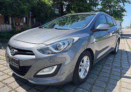 Hyundai i30 cw FIFA World Cup Edition