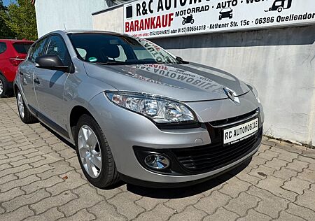 Renault Megane III Lim. 5-trg. Tomtom Edition // 1. Hand